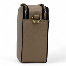 Afbeelding in Gallery-weergave laden, DSTRCT Floater Field Schoudertas Two Zip Taupe 512430.25