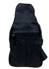 Afbeelding in Gallery-weergave laden, DSTRCT HARRINGTON ROAD Schoudertas Bodybag zwart