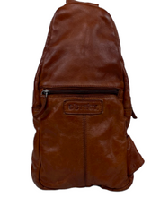 Afbeelding in Gallery-weergave laden, DSTRCT HARRINGTON ROAD Schoudertas Bodybag cognac