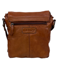 Afbeelding in Gallery-weergave laden, DSTRCT Schoudertas Kleptas HARRINGTON ROAD cognac