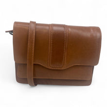 Afbeelding in Gallery-weergave laden, DSTRCT Alba Chique Crossover Cognac
