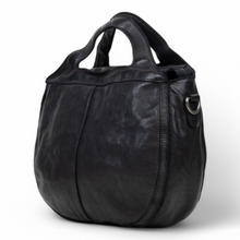 Afbeelding in Gallery-weergave laden, DSTRCT Harrington Road Moonbag Black 353230.10
