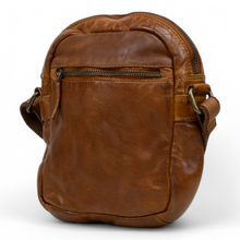 Afbeelding in Gallery-weergave laden, DSTRCT Harrington Road Crossover Cognac 357830.30
