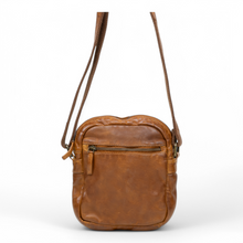 Afbeelding in Gallery-weergave laden, DSTRCT Harrington Road Crossover Cognac 357830.30
