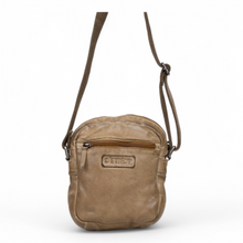 Afbeelding in Gallery-weergave laden, DSTRCT Harrington Road Crossover Taupe 357830.40

