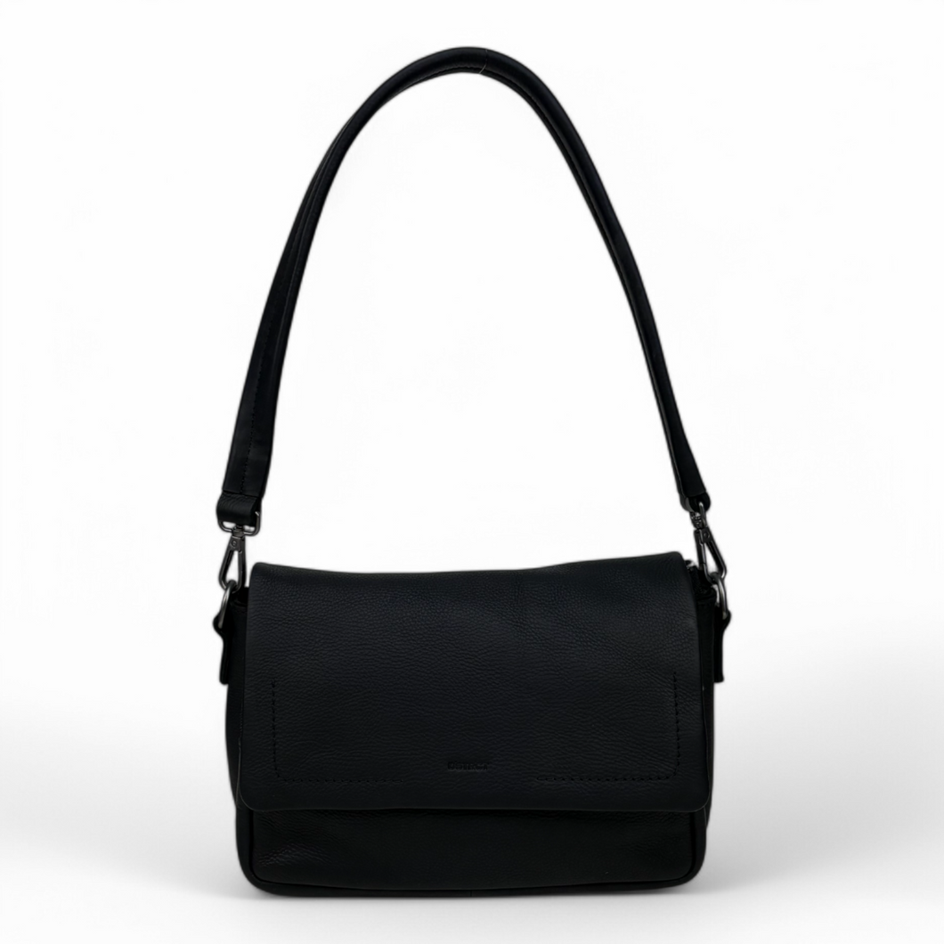 DSTRCT Preston Park Crossover Klep Black 388230.10