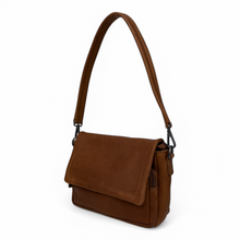 Afbeelding in Gallery-weergave laden, DSTRCT Preston Park Crossover klep  Cognac  388230.30
