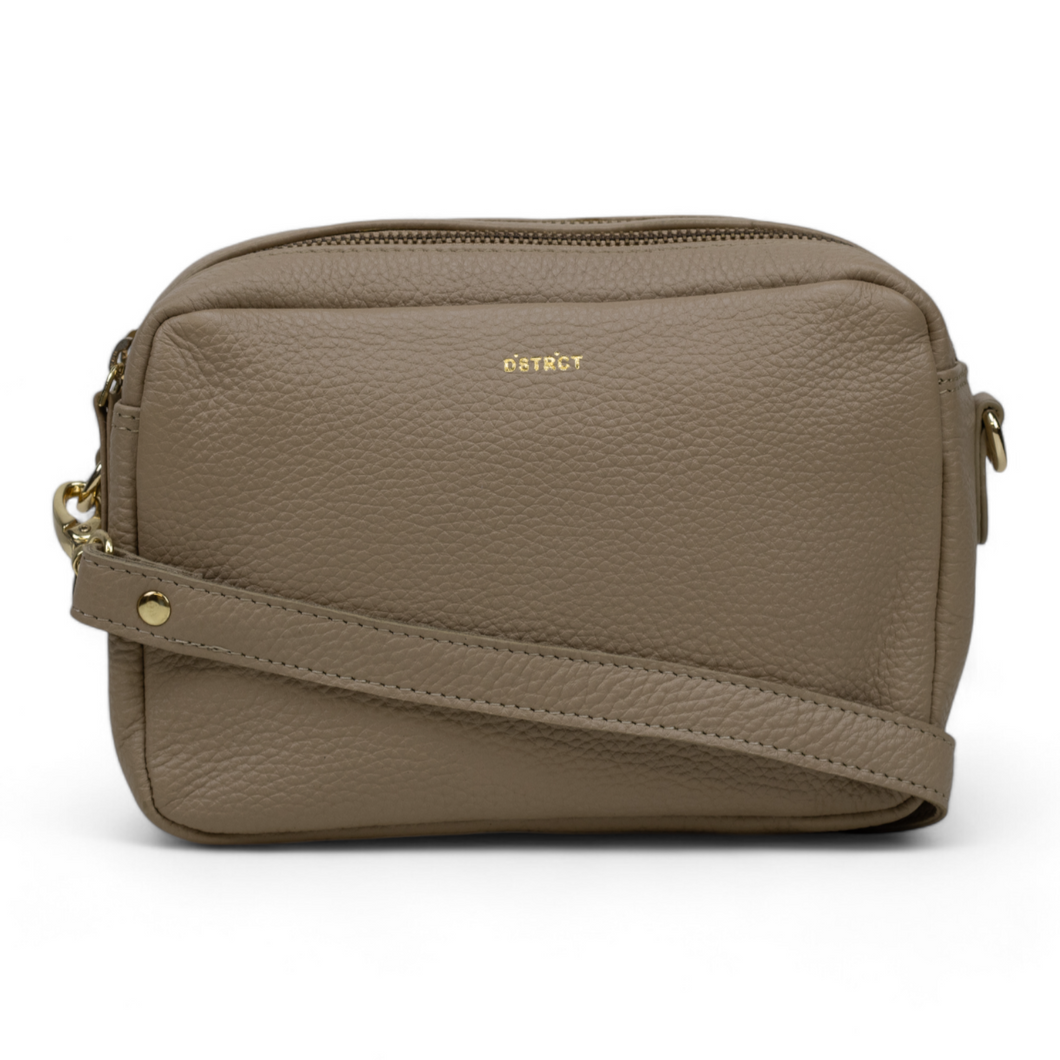 DSTRCT Floater Field Schoudertas Two Zip L Taupe 512730.25