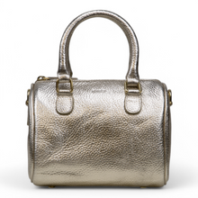 Afbeelding in Gallery-weergave laden, DSTRCT Floater Field Bowlingbag Gold 513330.00
