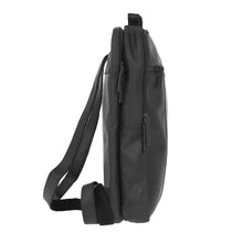 Afbeelding in Gallery-weergave laden, DSTRCT River Side Backpack 15 inch A4 black
