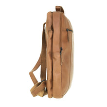 Afbeelding in Gallery-weergave laden, DSTRCT River Side Backpack 15 inch A4 cognac
