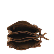 Afbeelding in Gallery-weergave laden, DSTRCT HARRINGTON ROAD SMALL BAG COGNAC 351030.30
